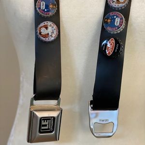 Adjustable seatbelt clasp bottle top belt